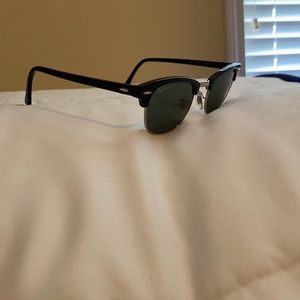 Ray ban clubmaster classic